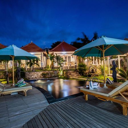 Blue Sky Villa Ceningan Lembongan Exterior foto
