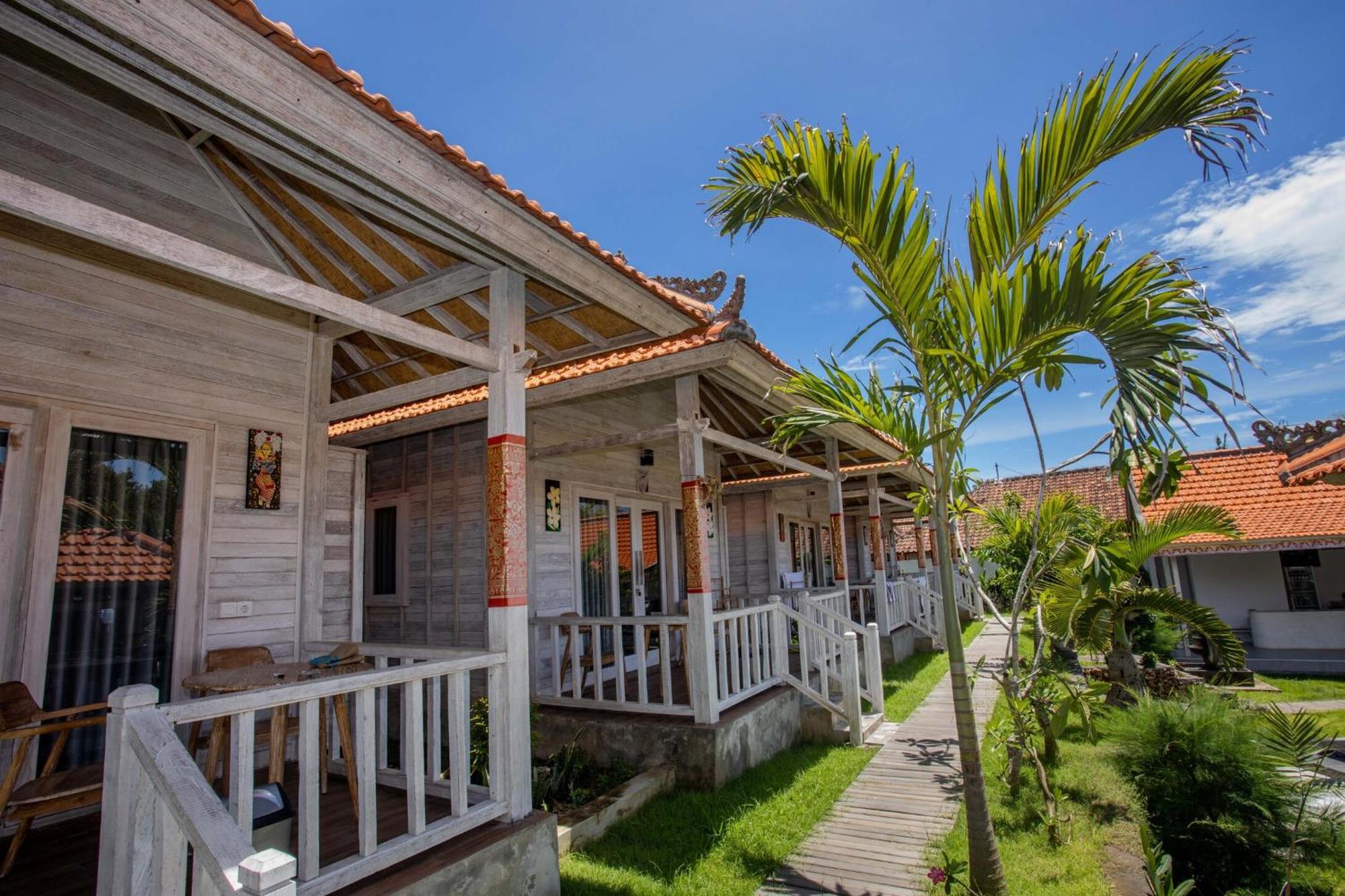 Blue Sky Villa Ceningan Lembongan Exterior foto